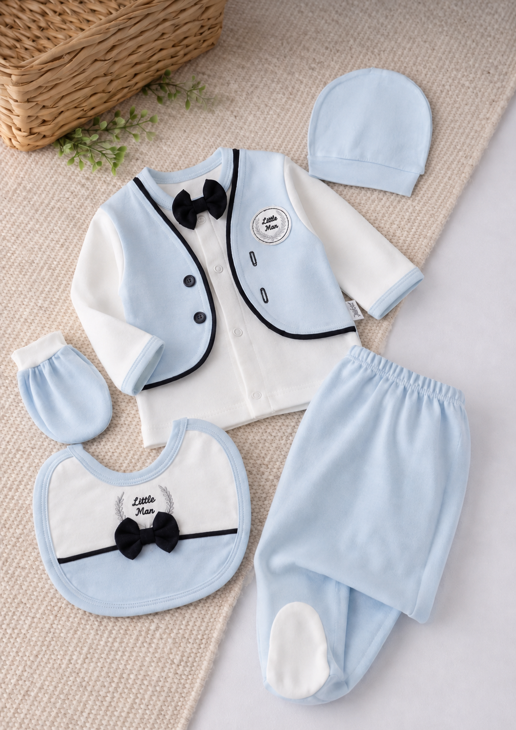 Bebek 5 Parça Bebe Mavisi Papyonlu Yelekli Hastane Çıkışı Seti